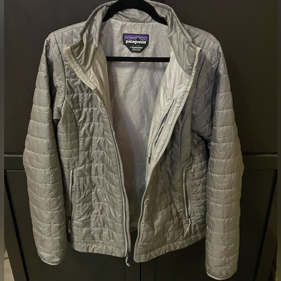 Womens Patagonia Nano Puff Jacket - Picture 2 of 4